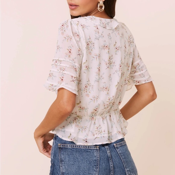 ASTR The Label Wrap Front Ruffle Top - Picture 5 of 6